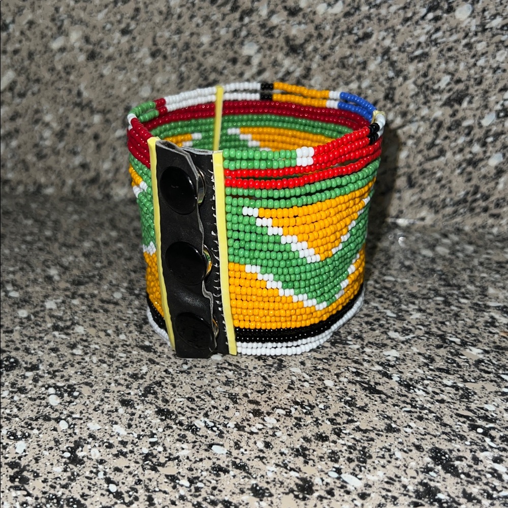 Handcrafted African Beaded Bracelet - Picture 2 of 9